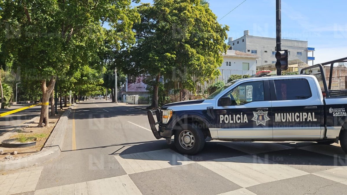 balacera en pleno centro de culiacan patrulla