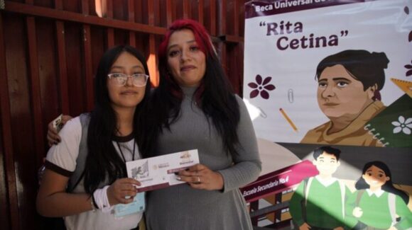 ¿Qué mes es el registro de las Becas Bienestar? Coordinador señala qué deben hacer los becarios que pasan de sexto a secundaria