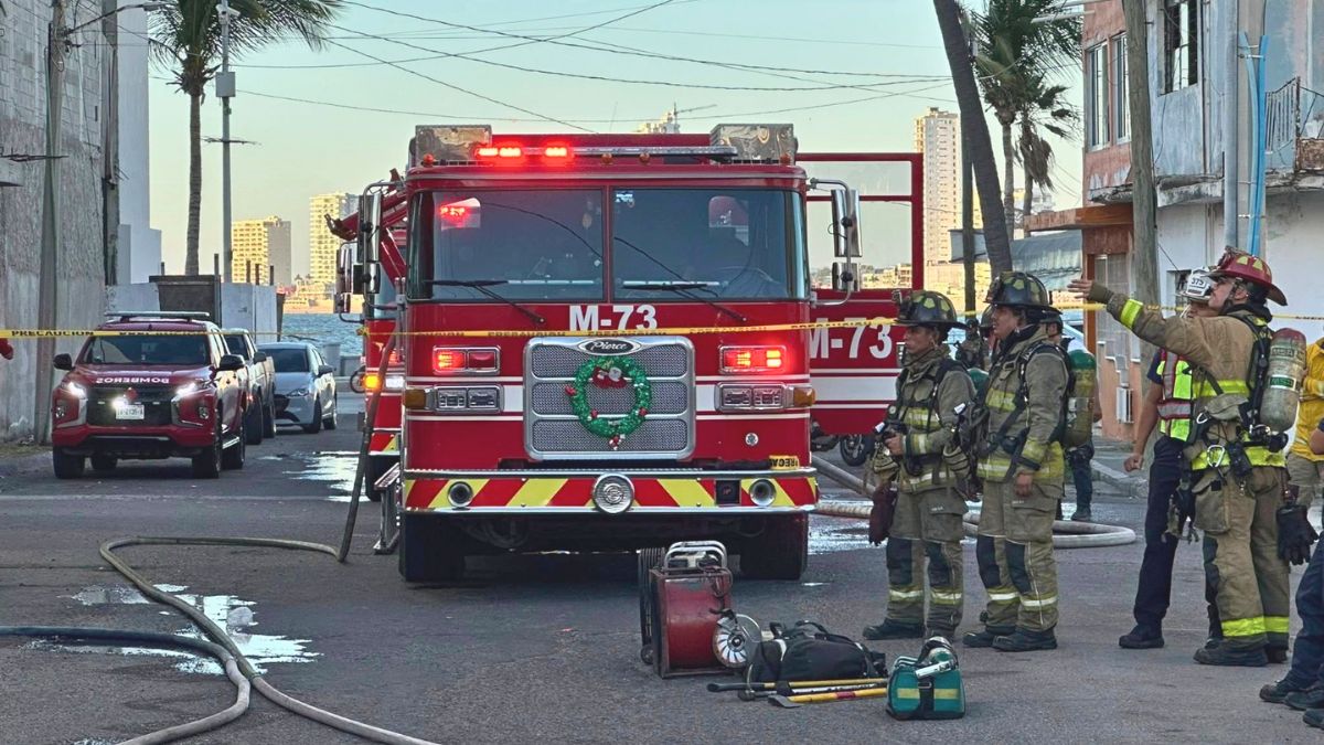 bomberos mazatlan llama a la poblacion a seguir apoyandolos mediante el recibo del agua