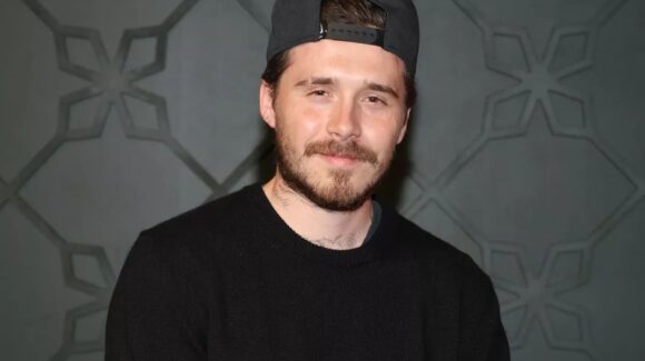 Brooklyn Beckham rompe el silencio y da su versión sobre el distanciamiento de sus padres, Victoria y David