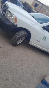 Camioneta donde circulaba la persona herida de bala tras enfrentamiento en Costa Rica