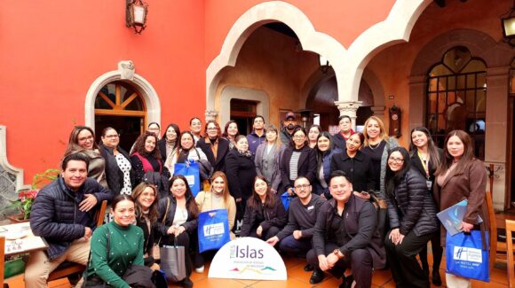 Hoteleros de Mazatlán, Sinaloa, arrancan caravanas de promoción turística 2026 en Durango y Torreón