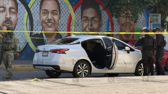 Ubican carro de los agresores de Sergio Torres y Elizabeth Montoya Ojeda; fue localizado abandonado y baleado