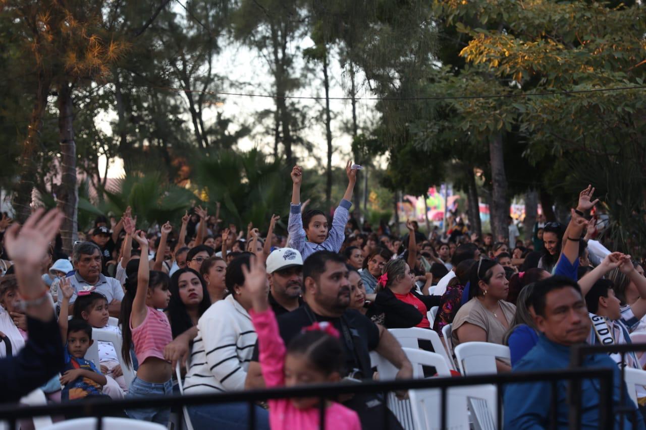 Celebran Día de Reyes en Mazatlán