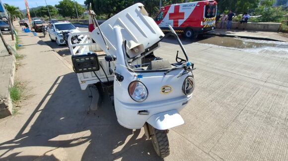 Choque entre motocicletas deja dos personas lesionadas en Mazatlán, Sinaloa