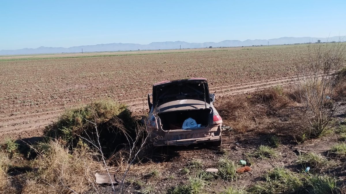 choque deja a 5 personas lesionadas en el arrizo ahome auto