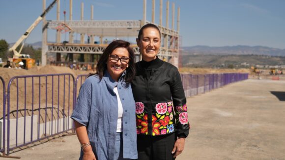 Reitera Sheinbaum su postura a favor de la solución pacífica, tras el ataque de EU en Venezuela
