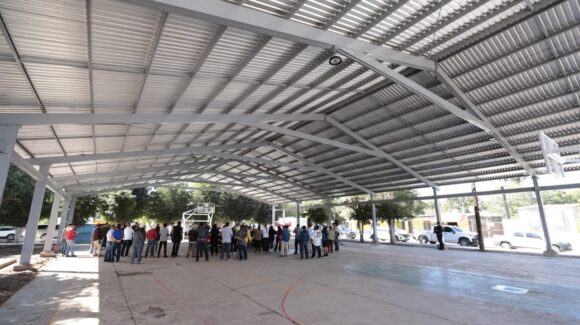 La techumbre metálica: un sueño hecho realidad para los habitantes de Nío, en Guasave, Sinaloa