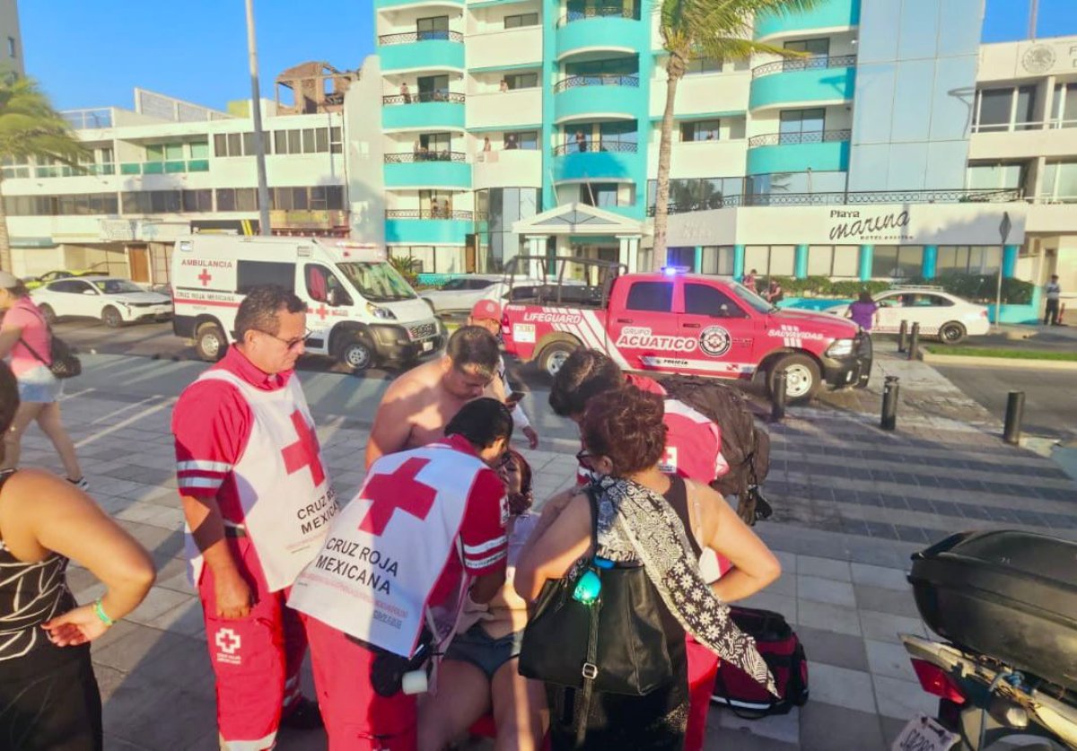 Cruz Roja playas Mazatlán