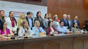 Ana Francis Chiquete comparecer ante el Congreso del Estado de Sinaloa por Cuarto Informe de Gobierno