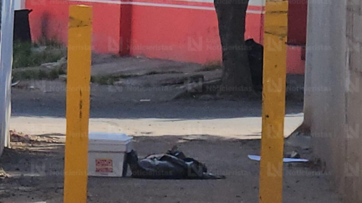 cuerpo decapitado junto a hielera y mensaje en cartulina en riveras de tamazula culiacan sin