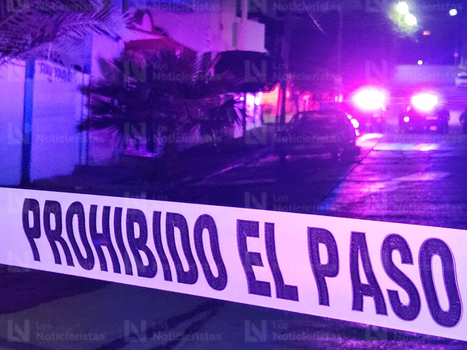 Cuerpos de calcinados dentro de un carro en la Col. Guadalupe de Culiacán, Sin.