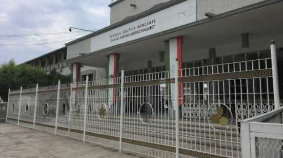 ¡Pasaron la noche en el baño! Denuncian intoxicación masiva y malos tratos en la Escuela Náutica Mercante de Mazatlán, Sinaloa