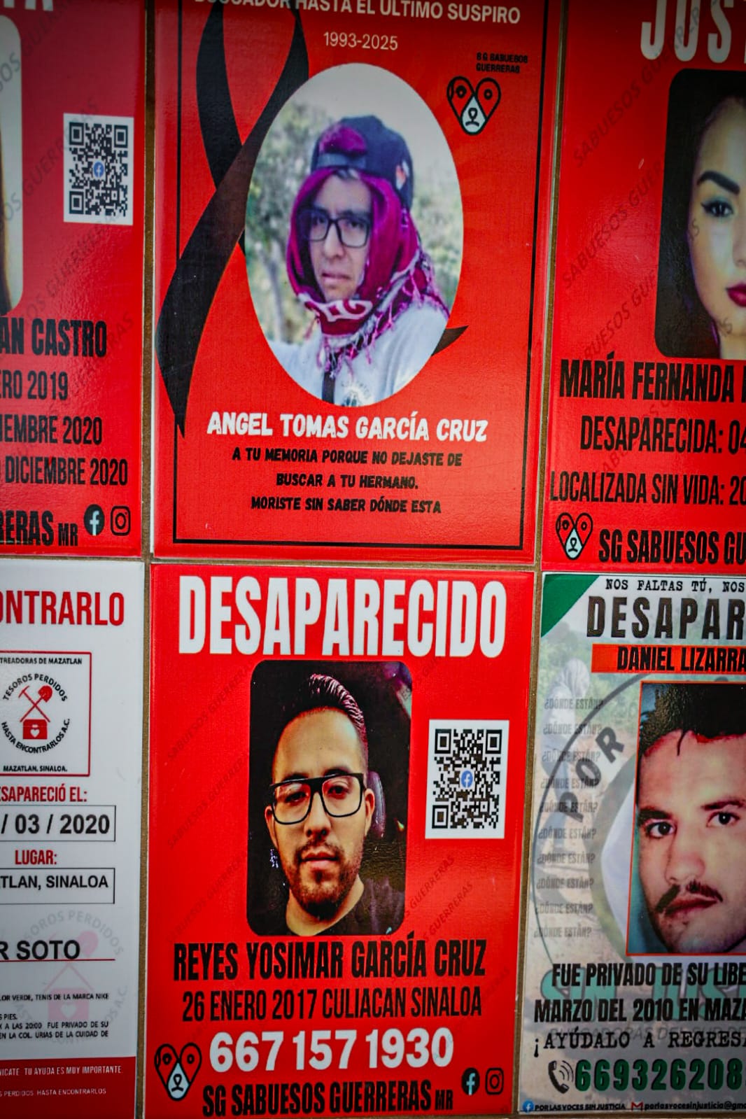 Tendedero de fotografías para visibilizar a Yosimar García Cruz