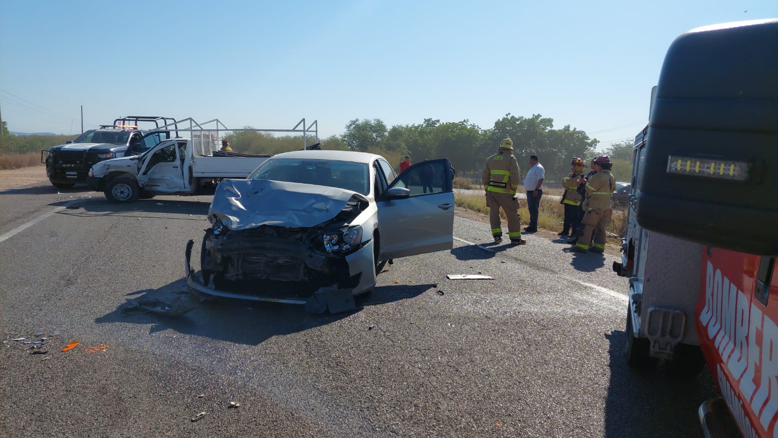 destrozadas quedaron las unidades tras el fuerte impacto