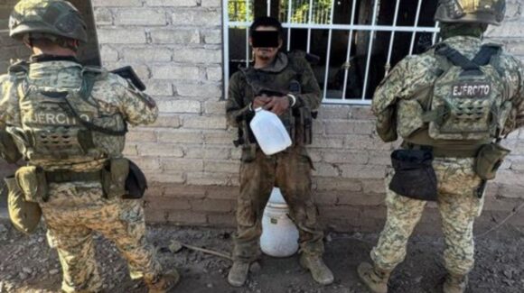 Por portar fusil, cartuchos y cargadores de uso exclusivo del Ejército, Jesús ‘N’ es vinculado a proceso por la FGR en Escuinapa, Sinaloa