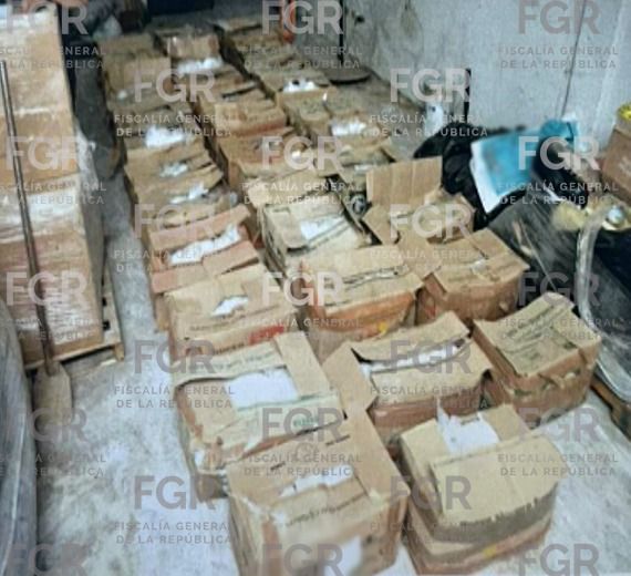 detenidos drogas y armas aseguradas