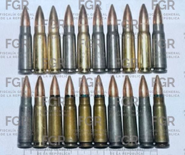 detenidos drogas y armas aseguradas