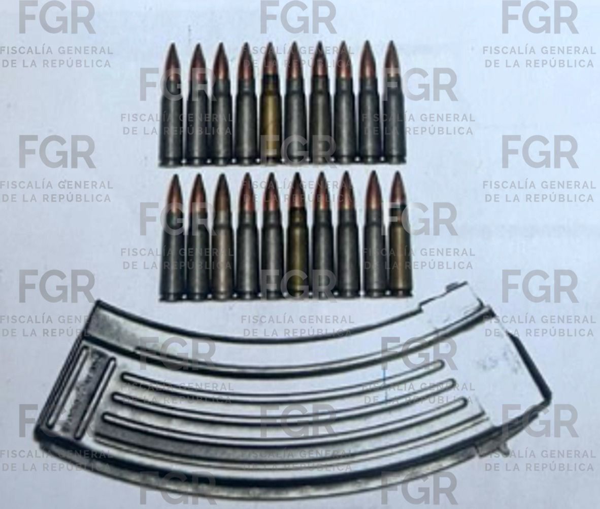 detenidos drogas y armas aseguradas