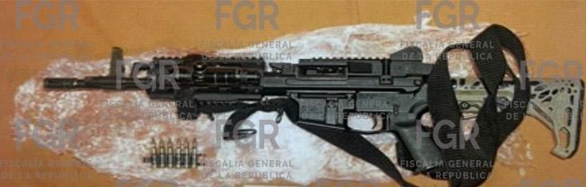 detenidos drogas y armas aseguradas