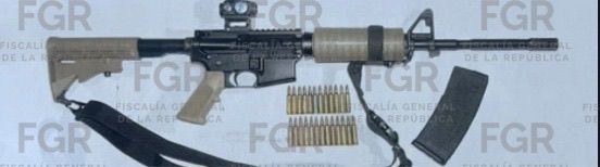 detenidos drogas y armas aseguradas