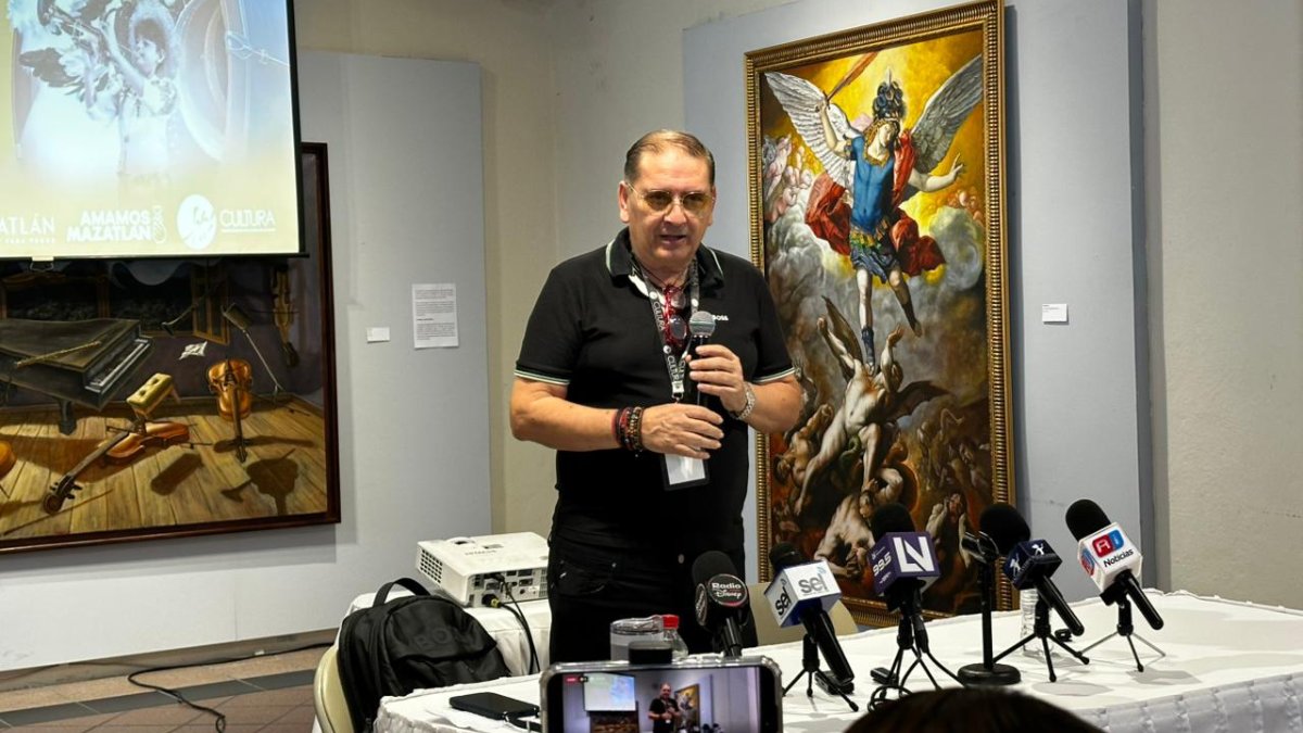 director del instituto de municipal de cultura turismo y arte de mazatlan oscar garcia osuna