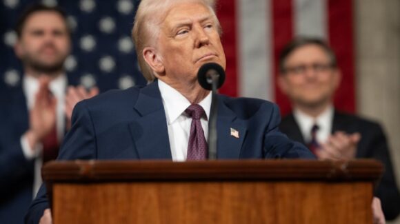 Trump aprieta el bolsillo europeo para forzar el control de Groenlandia