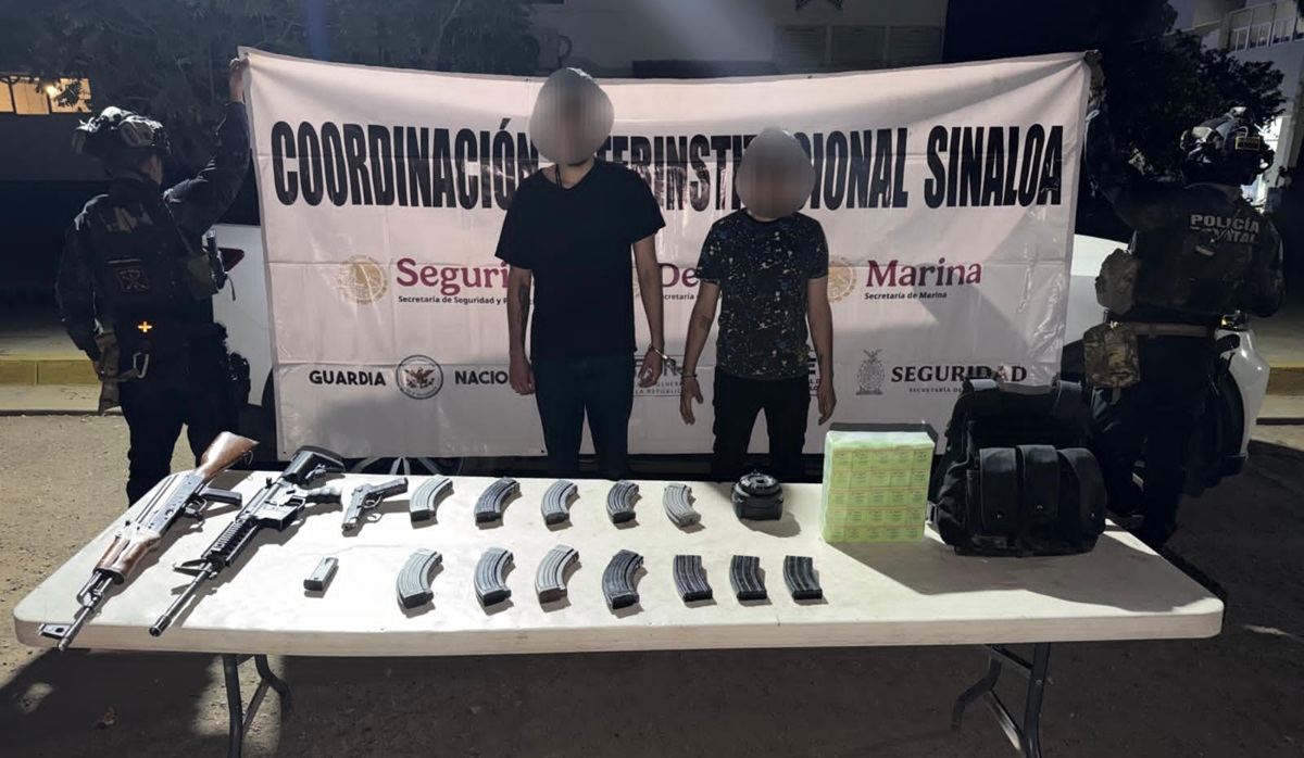 Dos detenidos con armas en privada de Culiacán
