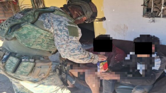 ¡Los tenían en una cuartería! Militares rescatan a dos hombres privados de la libertad en Villa Juárez, Navolato