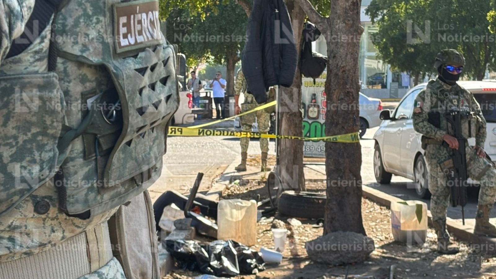 Ejecutan a balazos a limpiavidrios en Tres Ríos en Culiacán