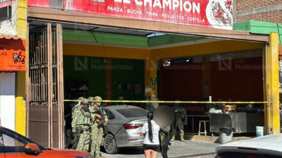 Ejecutan a balazos a dos personas al interior de una taquería en la colonia Guadalupe de Culiacán