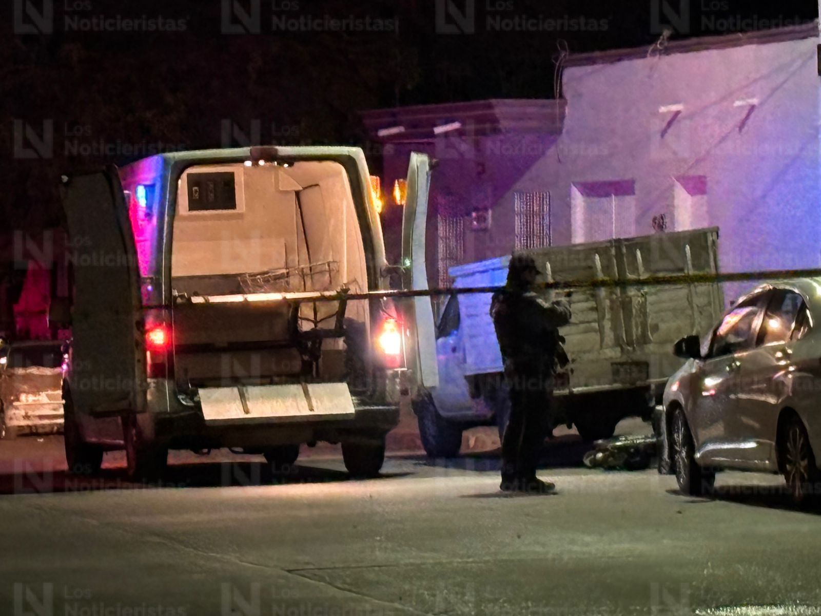 Semefo en Culiacán llega para el traslado del cuerpo