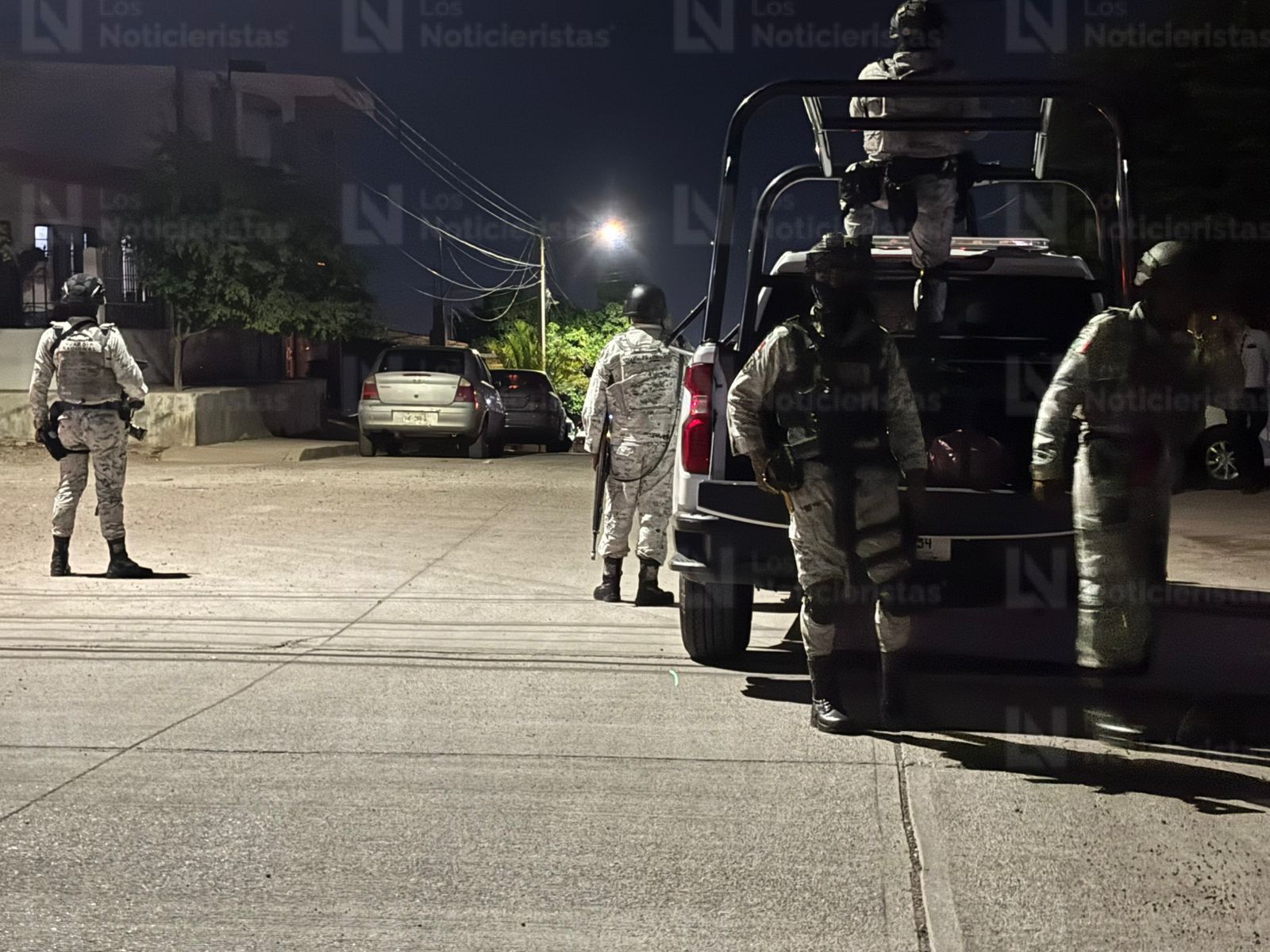 Guardia Nacional resguarda el lugar del crimen