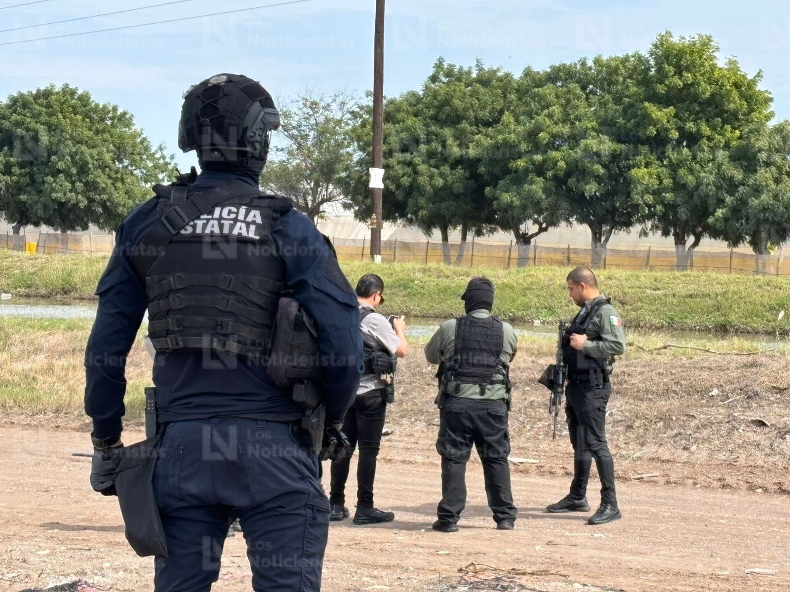 el cuerpo de una jovencita aparecio a las orillas de un canal en navolato