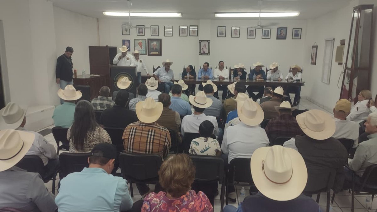 eligen a jose antonio lizarraga por otro periodo de la asociacion ganadera lugar