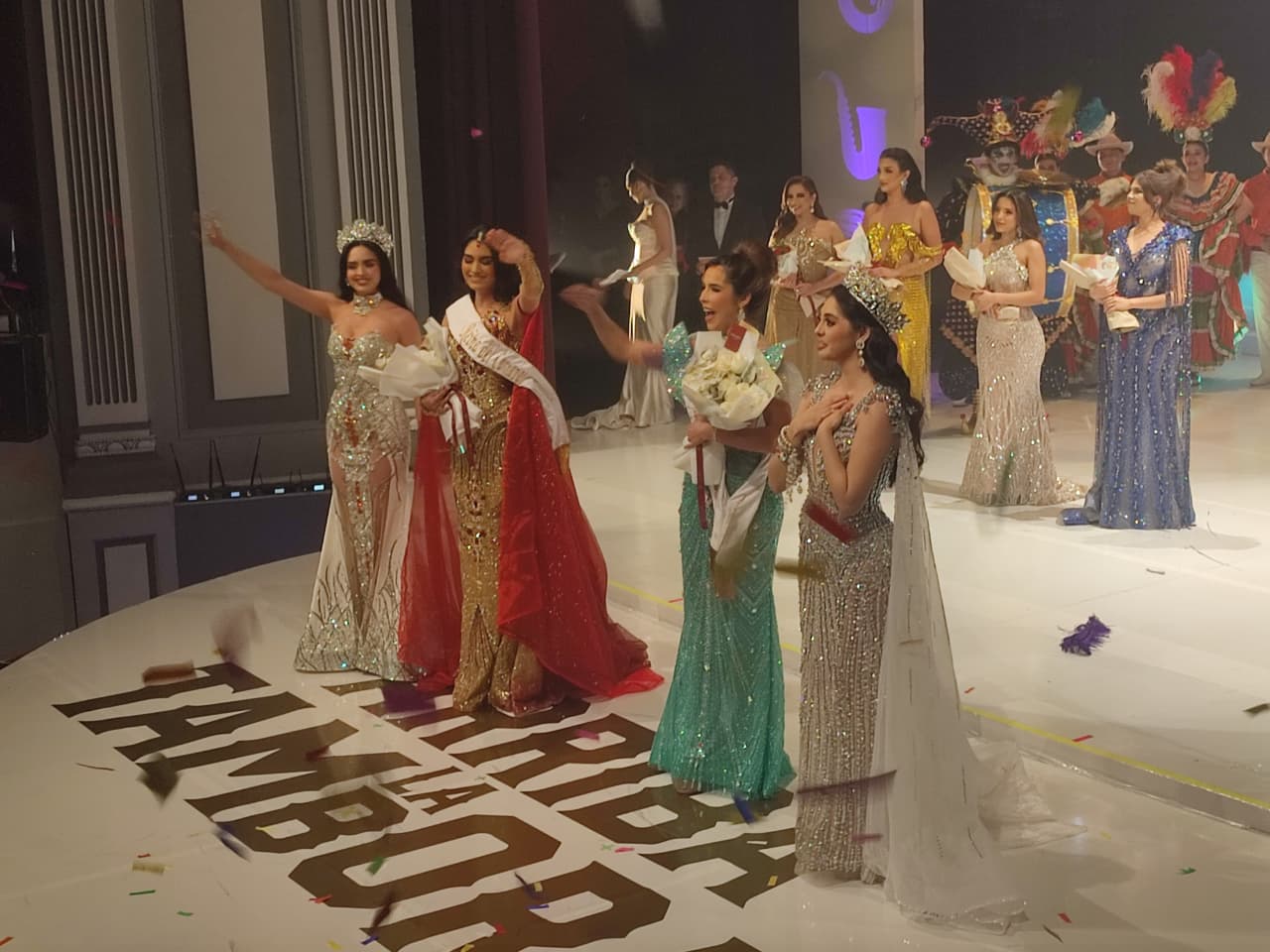 Mazatlán ya tiene a su Reina del Carnaval y Reina de los Juegos Florales