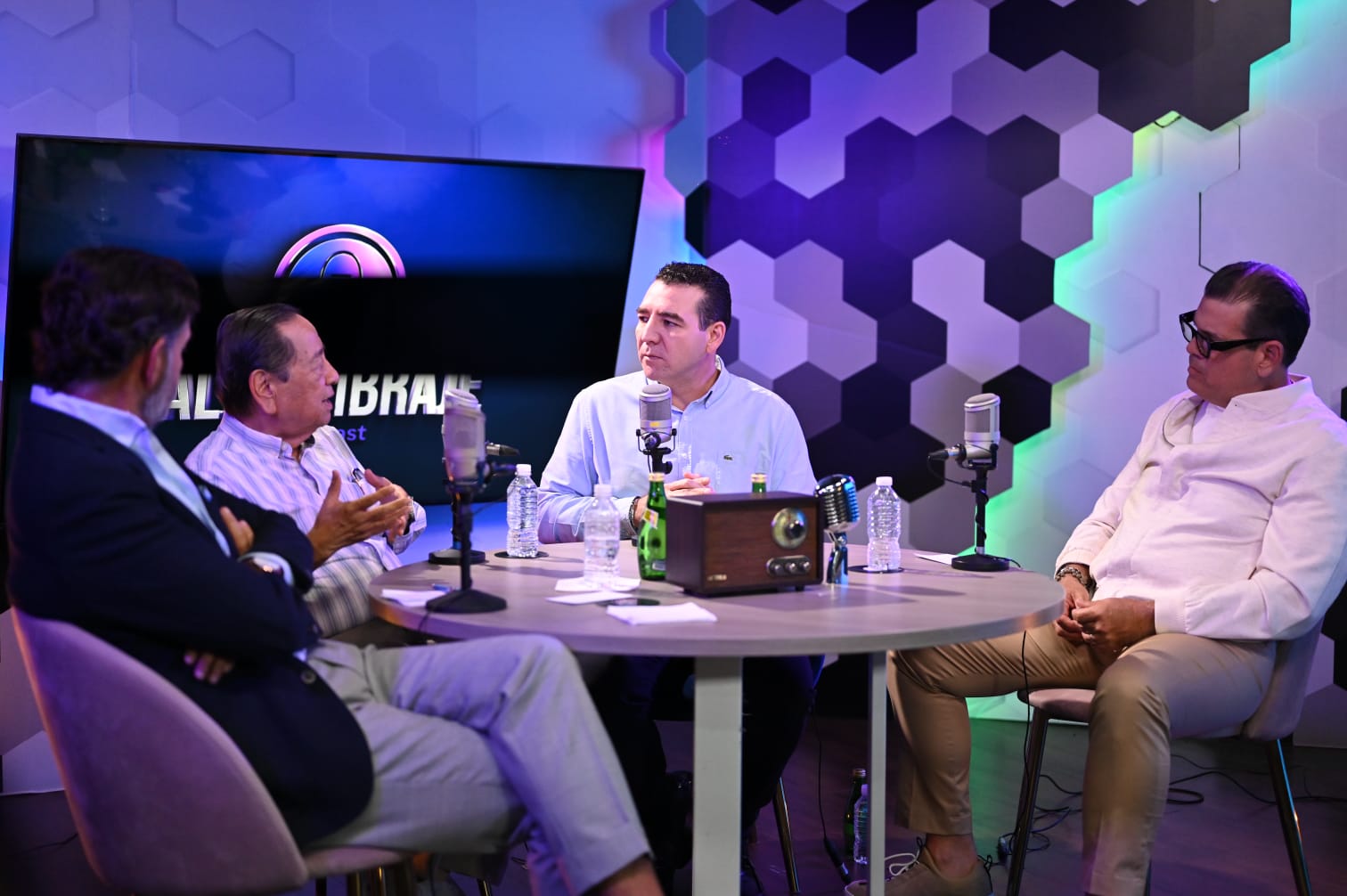 Enrique Terrazas López habla de su trayectoria como contador público en Alto Vibraje, el podcast