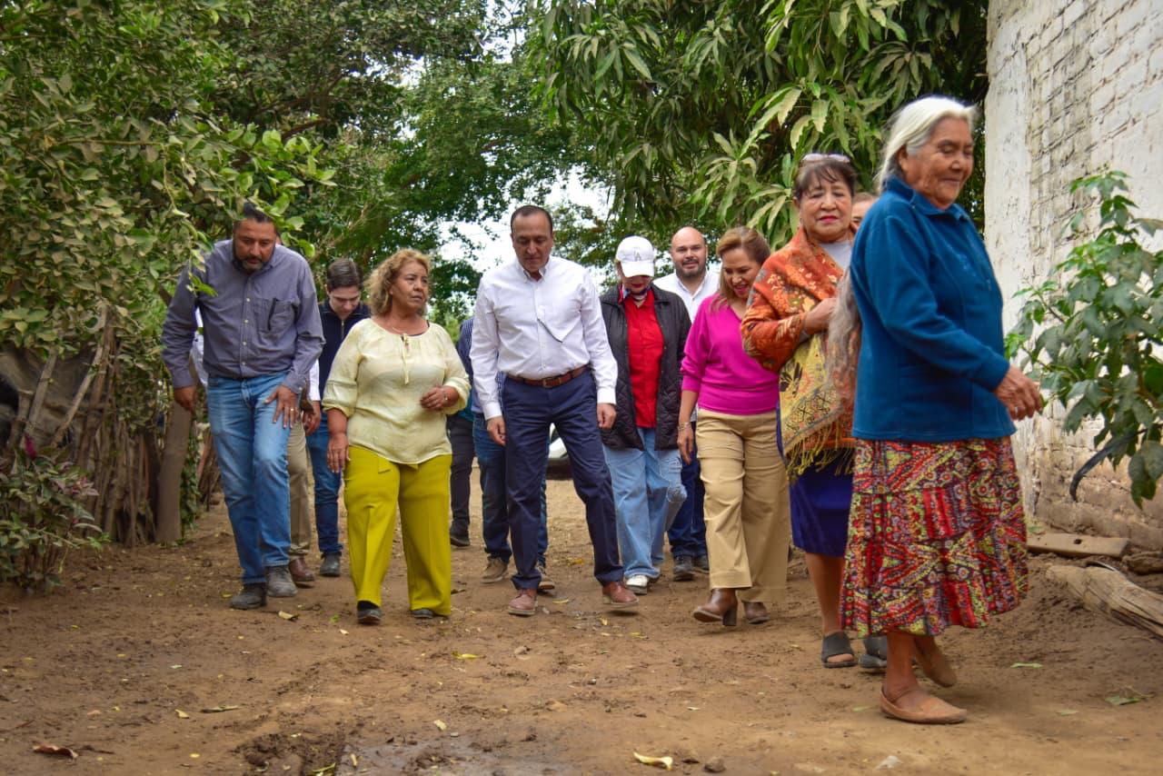 Entregan alcantarillado sanitario en Goros Pueblo, en Ahome