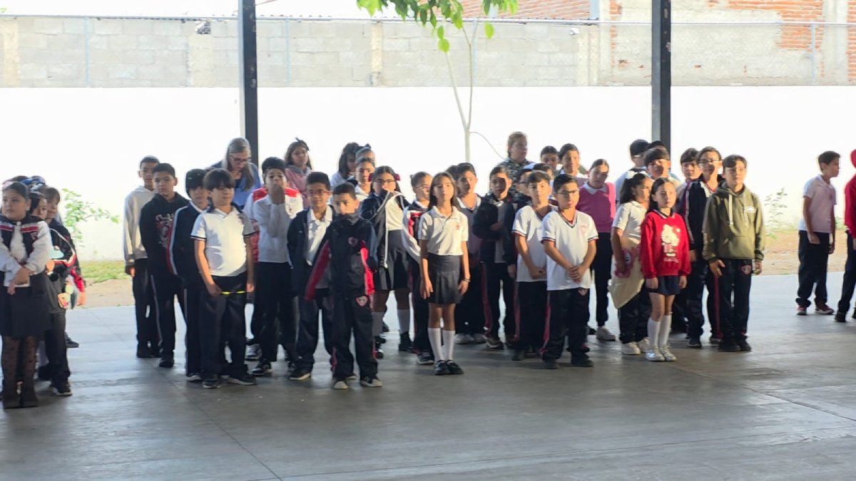 escuela socrates en culiacán honra la memoria de gael y alexander alumnos