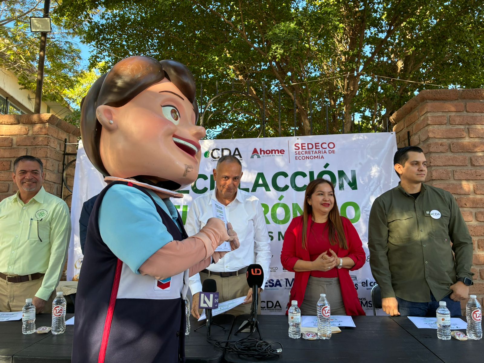 Escuela Vocacional de Artes en Los Mochis se realizó evento ReciclaAcción