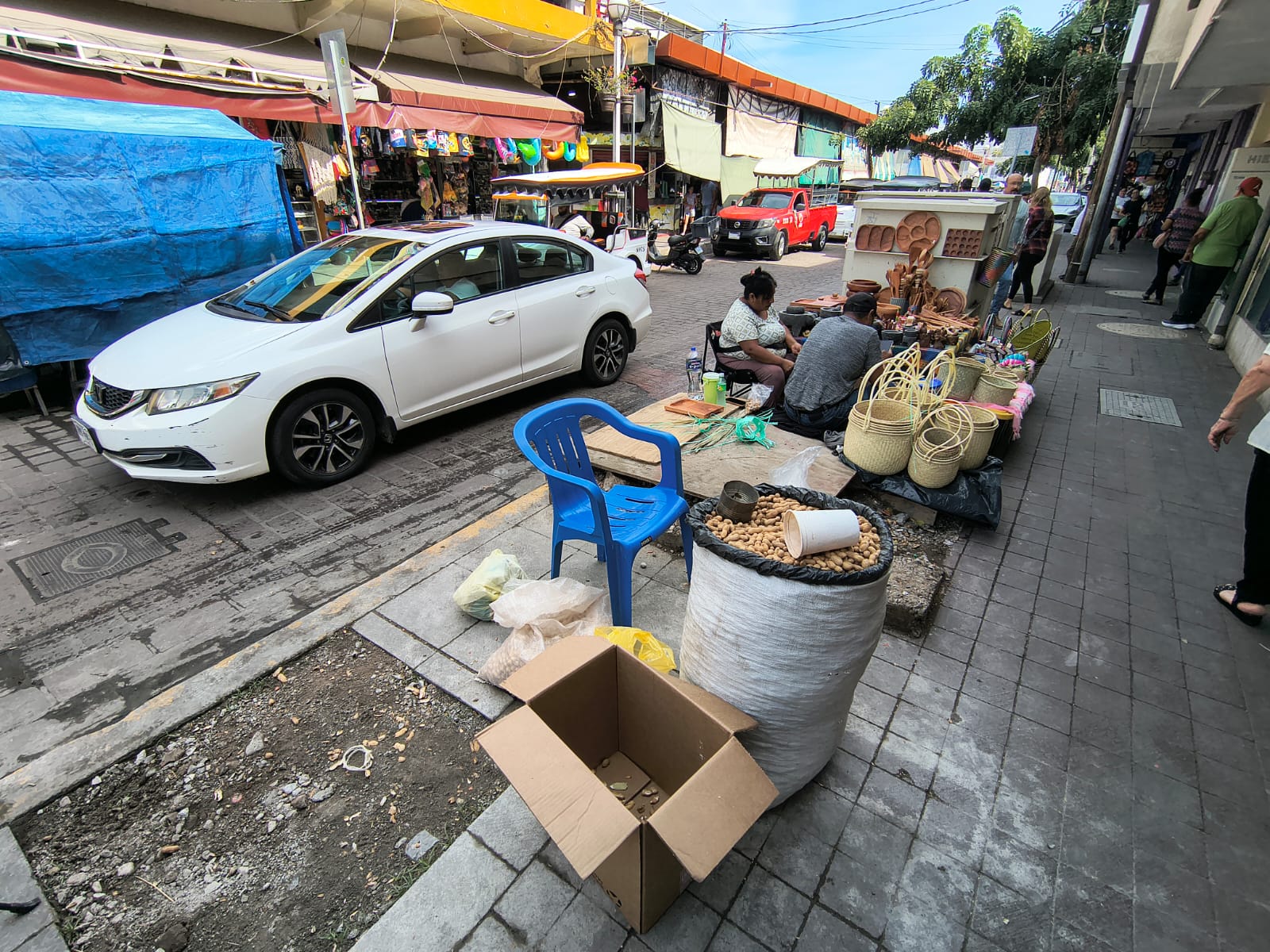 espacio recuperado por los locatarios