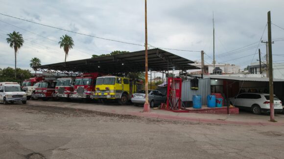 Bomberos Veteranos reiteran disposición al diálogo por permanencia en Fovissste Playa Azul, Mazatlán, Sinaloa