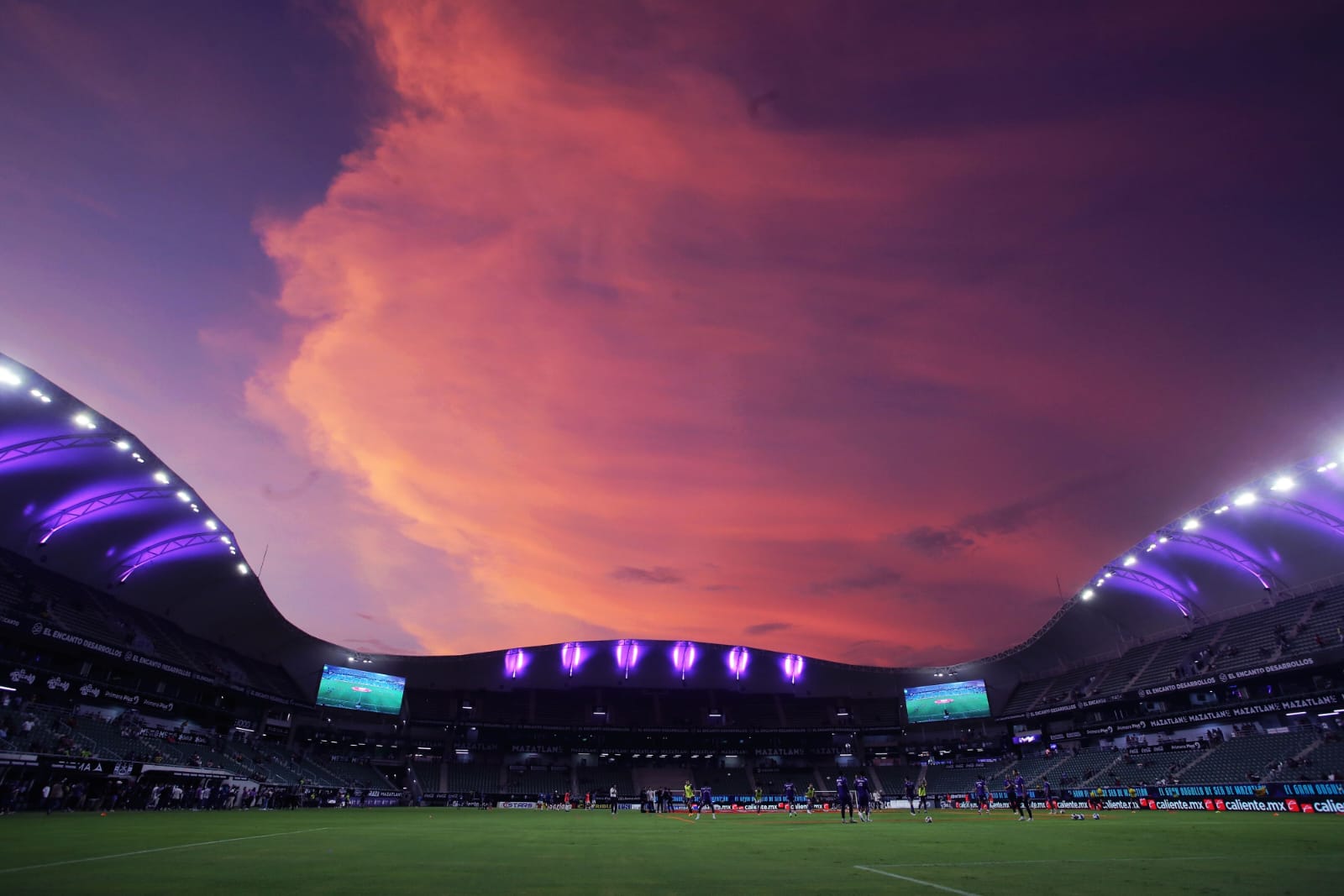 Estadio El Encanto