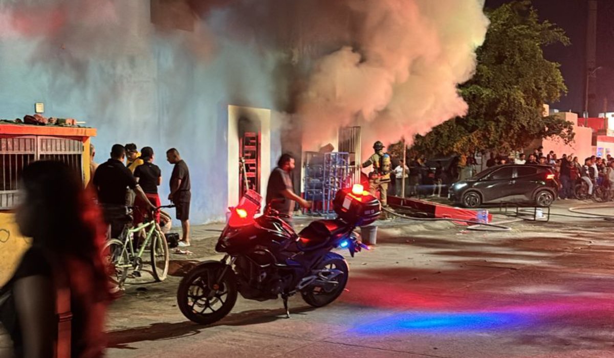 Explosión en tienda de abarrotes en Mazatlán, Sinaloa