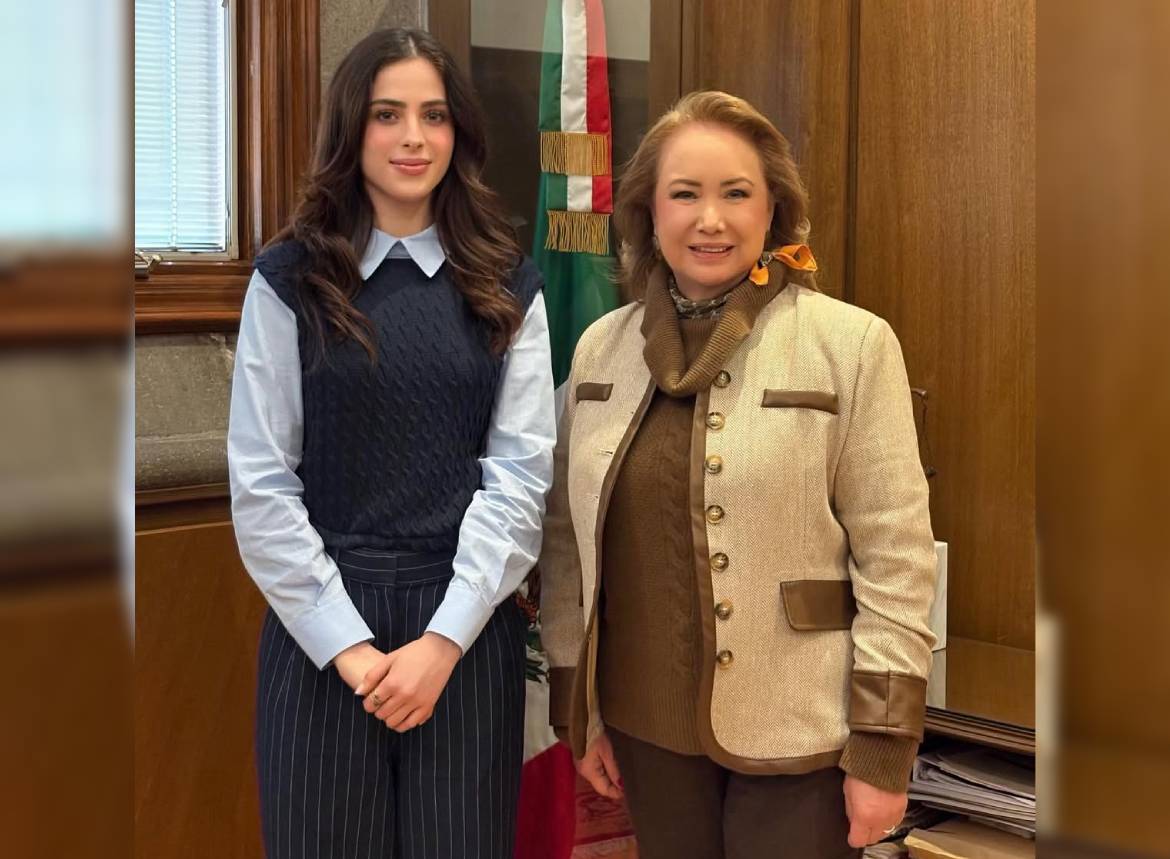 fatima boshc y Yasmin Esquivel Mossa