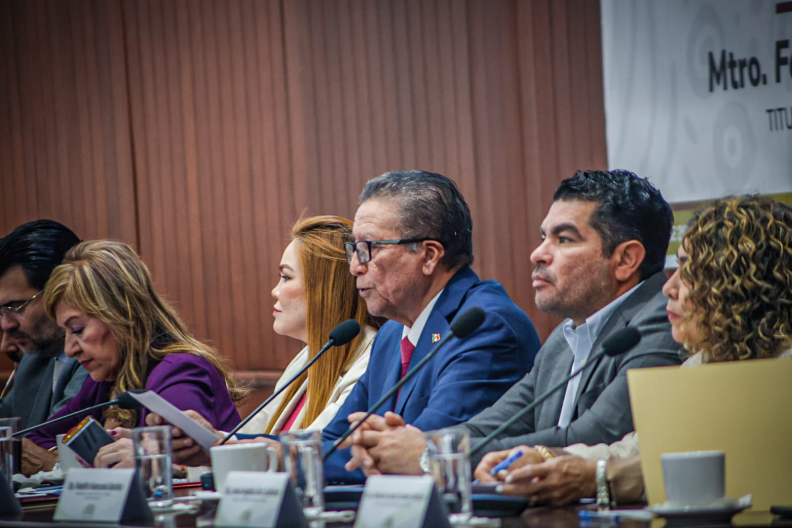 Feliciano Castro Meléndrez compareció ante Diputados integrantes de la 65 Legislatura en el Congreso del Estado de Sinaloa