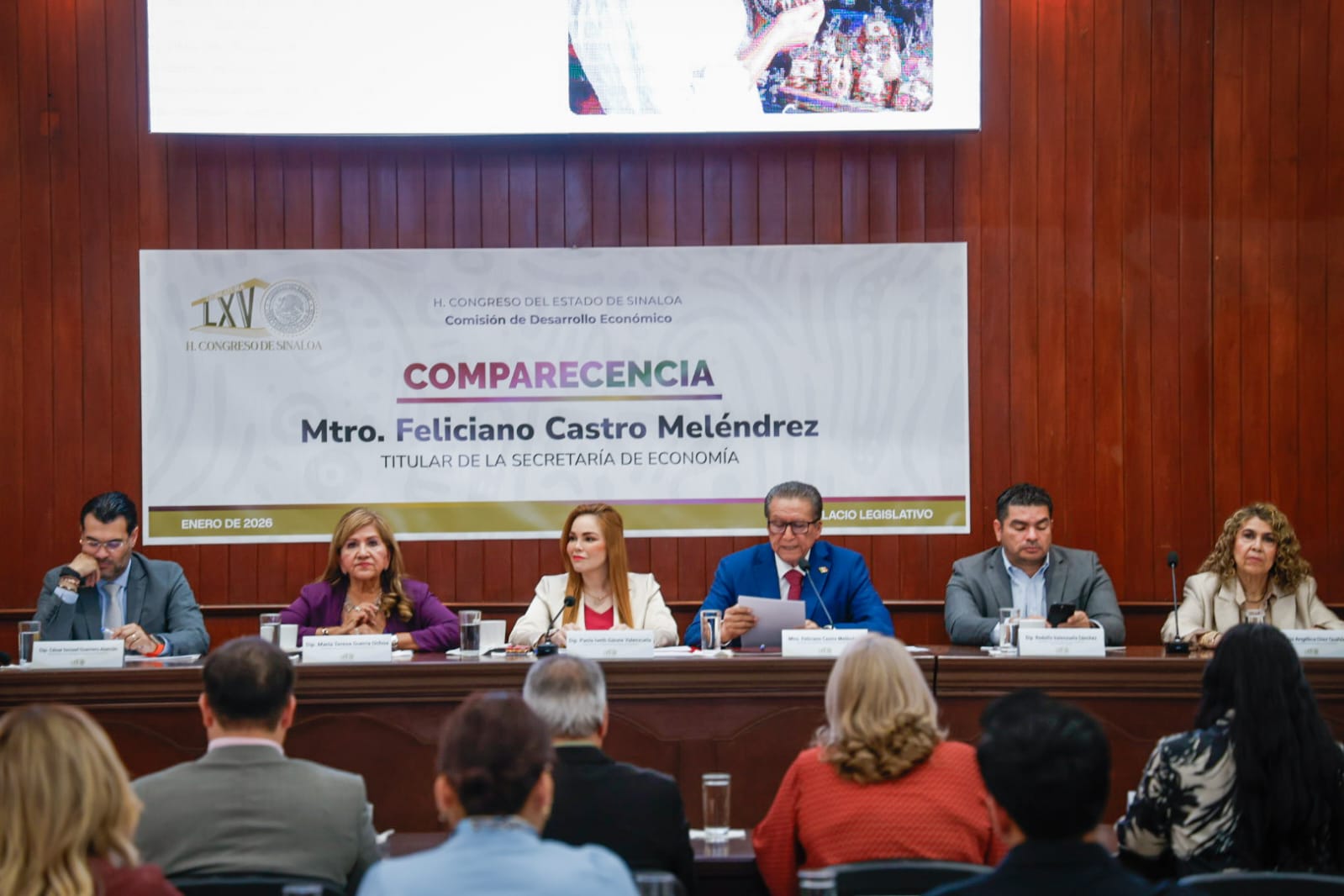 Feliciano Castro Meléndrez compareció ante Diputados integrantes de la 65 Legislatura en el Congreso del Estado de Sinaloa