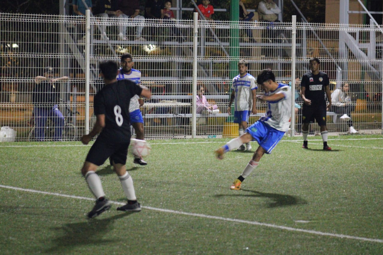 Con intensidad se vive la gran final del torneo de futbol rápido patrocinado por Hersa Corporativo, en Mazatlán