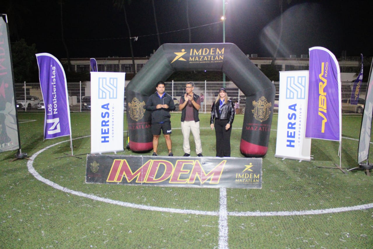 Con intensidad se vive la gran final del torneo de futbol rápido patrocinado por Hersa Corporativo, en Mazatlán