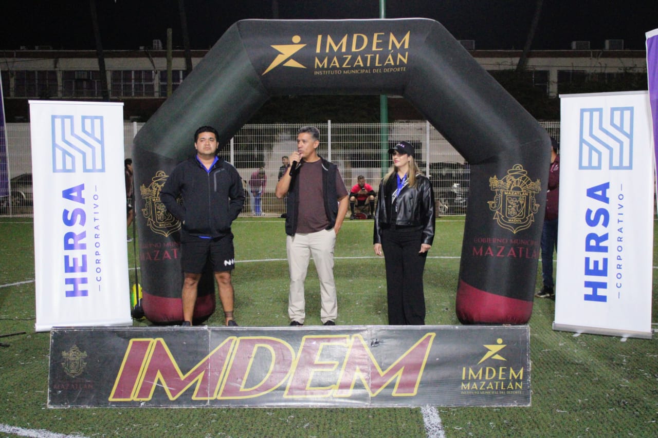Con intensidad se vive la gran final del torneo de futbol rápido patrocinado por Hersa Corporativo, en Mazatlán